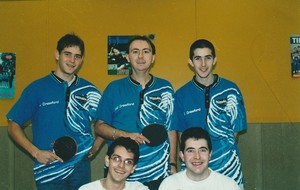 5edaaf2192bb2_Equipe1senioravecPierreYvesMnezRonanTanguyBenotLeRouxLaurentMilinetYohanLeRoux.jpg